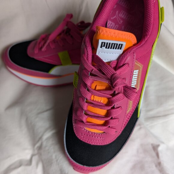 Puma Shoes - Puma City Lights Sneakers
